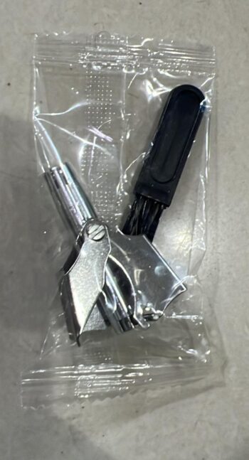 travel grooming accessory