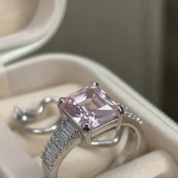 Elegant Heart & Stone 5-Piece Women’s Jewelry Gift Set 4